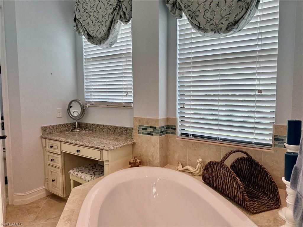 9923 Corso Bello Dr, Naples, FL 34113 Photo