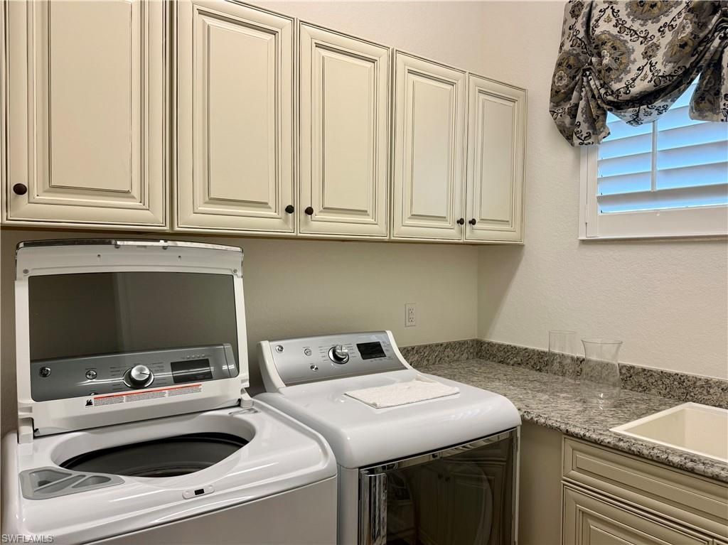 9923 Corso Bello Dr, Naples, FL 34113 Photo
