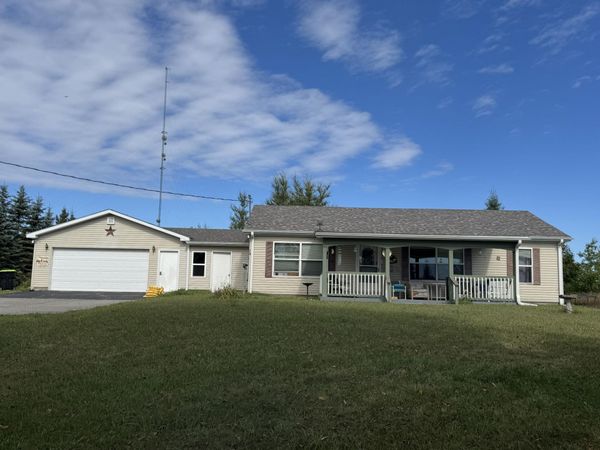 3658 Lovegrove Road, Moran, MI 49760