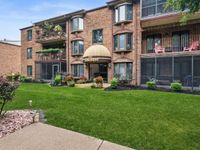 13547 Lamon Avenue, Crestwood, IL 60418 primary photo