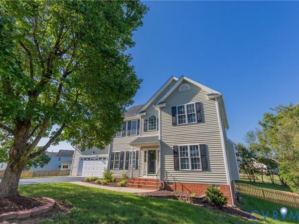 8020 Gold Pebble Way , Mechanicsville, VA 23111