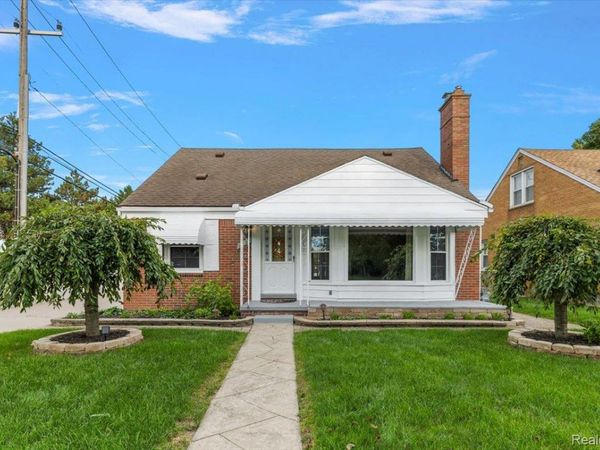 2226 Drexel Street , Dearborn, Mi 48128