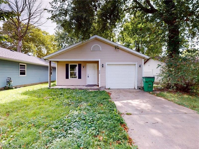 28 Sycamore Drive , Painesville Township, OH 44077 Photo 2