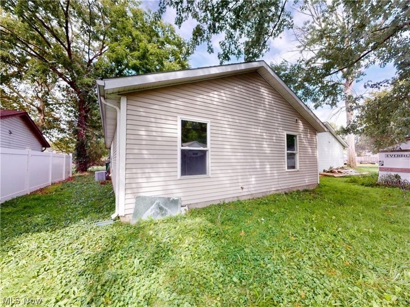 28 Sycamore Drive , Painesville Township, OH 44077 Photo 27