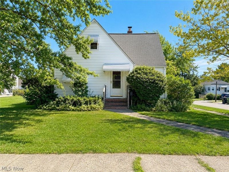 5753 W 46th Street, Parma, OH 44134 Photo 1