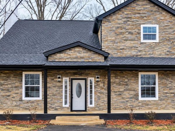901 & 903 Kyle St, LaFollette, TN 37766