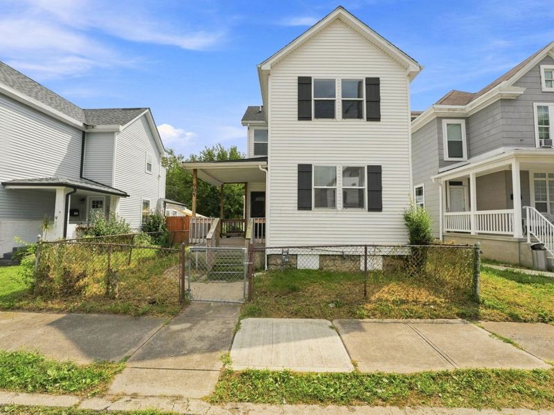 905 Bellows Avenue , Columbus, OH 43223 Photo 1