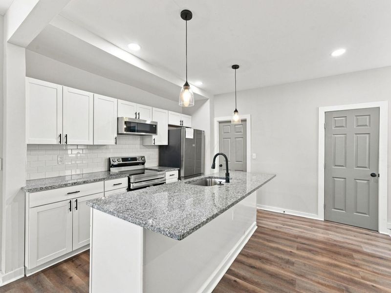 905 Bellows Avenue , Columbus, OH 43223 Photo 15