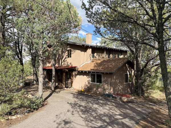 42 Ridge Drive , Cedar Crest, NM 87008