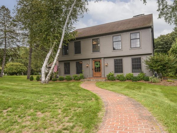 15025 Westover Rd, Elm Grove, WI 53122