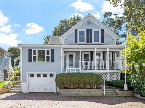 111 Bass Ave, Gloucester, MA 01930
