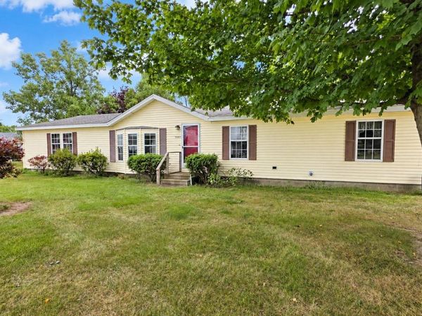 59876 Crum Street, North Liberty, IN 46554