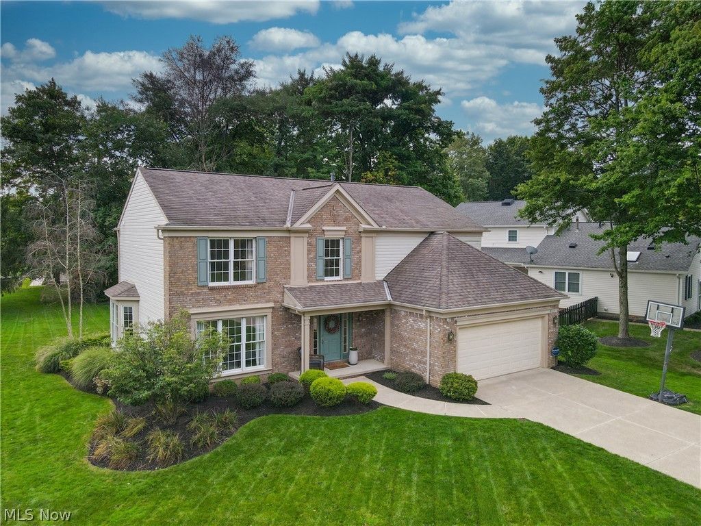 10385 Oviatt Lane, Twinsburg, OH 44087 Main Photo