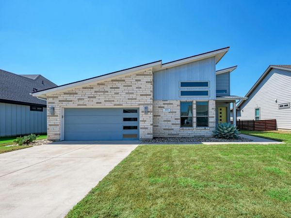 308 Charli CIR, Liberty Hill, TX 78642