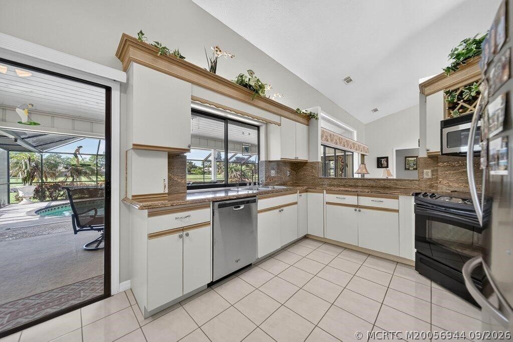 4842 SW Bimini Circle N, Palm City, FL 34990 Photo
