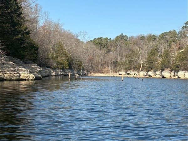 Lakeside Drive, Rogers, AR 72756
