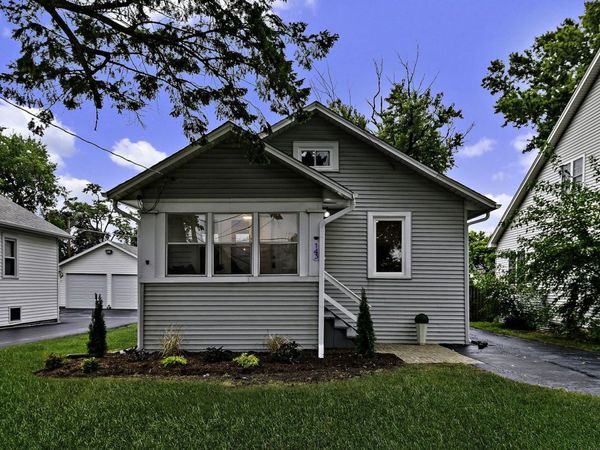 143 E Division Street , Villa Park, IL 60181