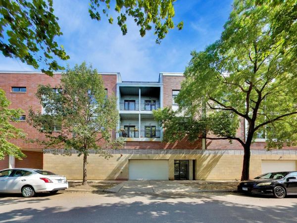 3735 N Wolcott Avenue , Unit 11, Chicago, IL 60613
