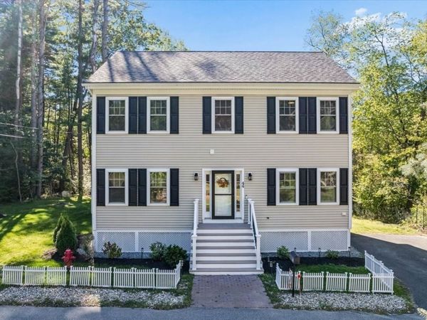 44 California, Tewksbury, MA 01876