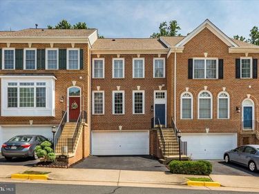 5642 GOVERNORS POND CIRCLE , ALEXANDRIA, VA 22310