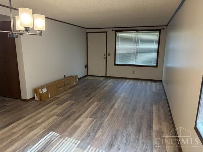 5064 Queenswood Court, West Chester, OH 45011 Photo 5