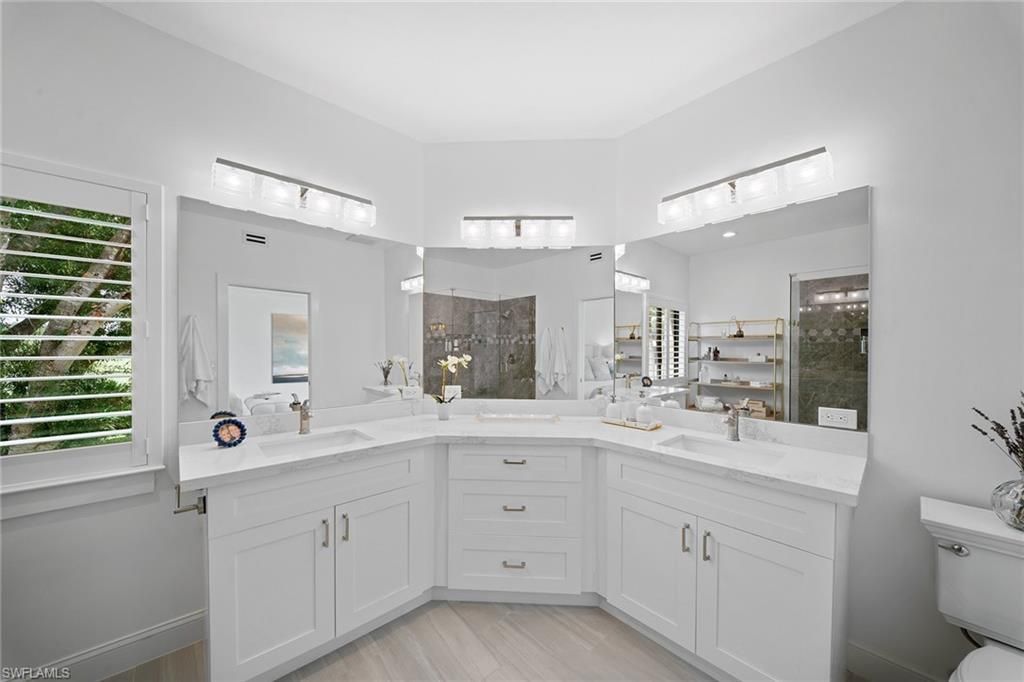 7016 Pelican Bay Blvd, Unit G202, Naples, FL 34108 Photo
