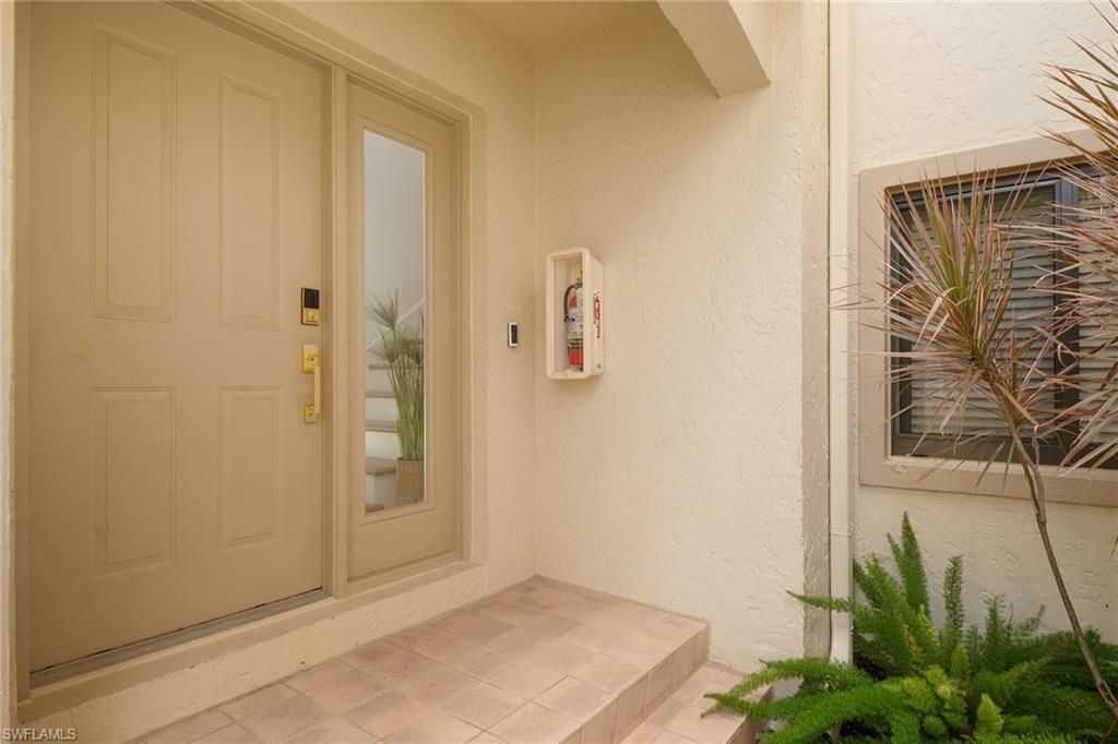 7016 Pelican Bay Blvd, Unit G202, Naples, FL 34108 Photo