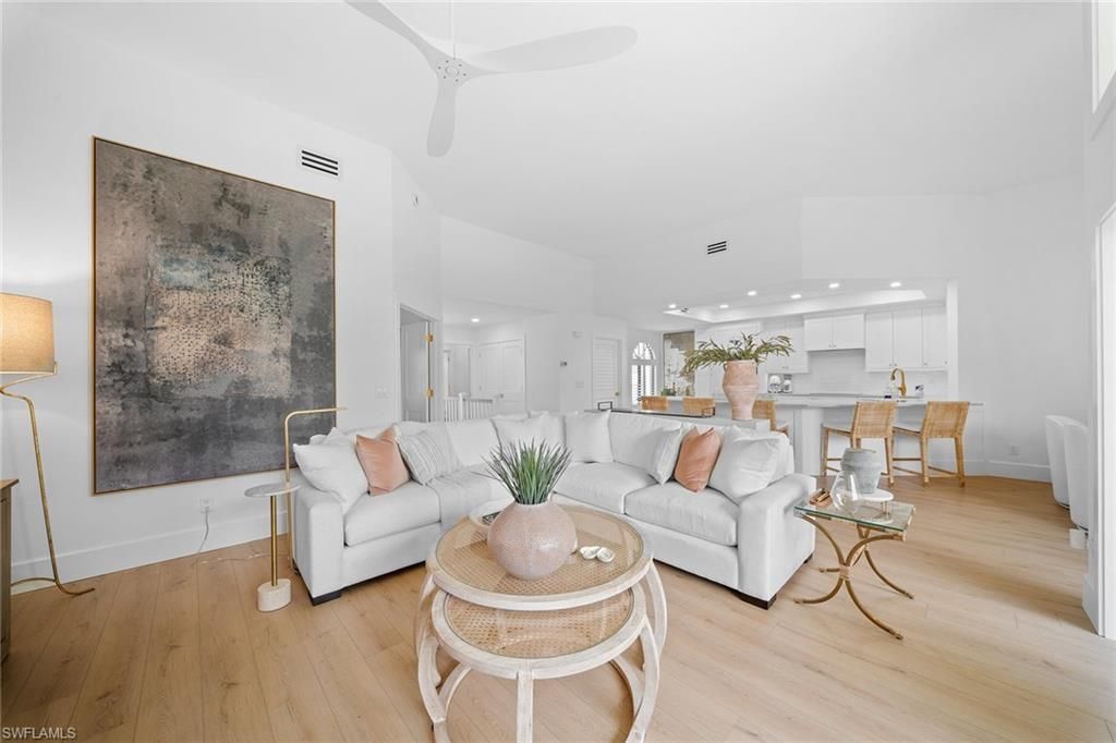 7016 Pelican Bay Blvd, Unit G202, Naples, FL 34108 Photo