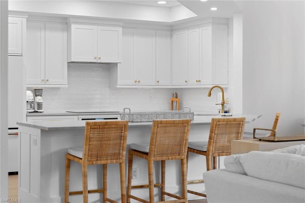 7016 Pelican Bay Blvd, Unit G202, Naples, FL 34108 Photo