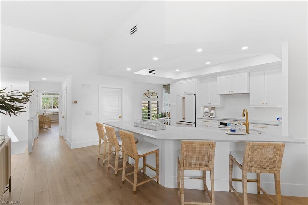 7016 Pelican Bay Blvd, Unit G202, Naples, FL 34108 Photo