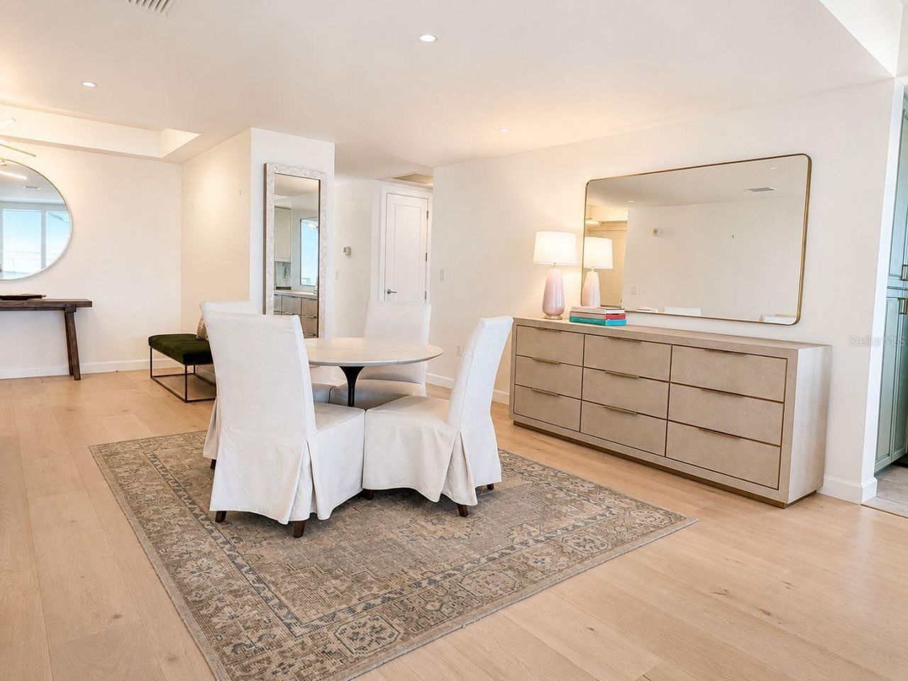 331 Cleveland Street, Unit 303, Clearwater, FL 33755 Photo