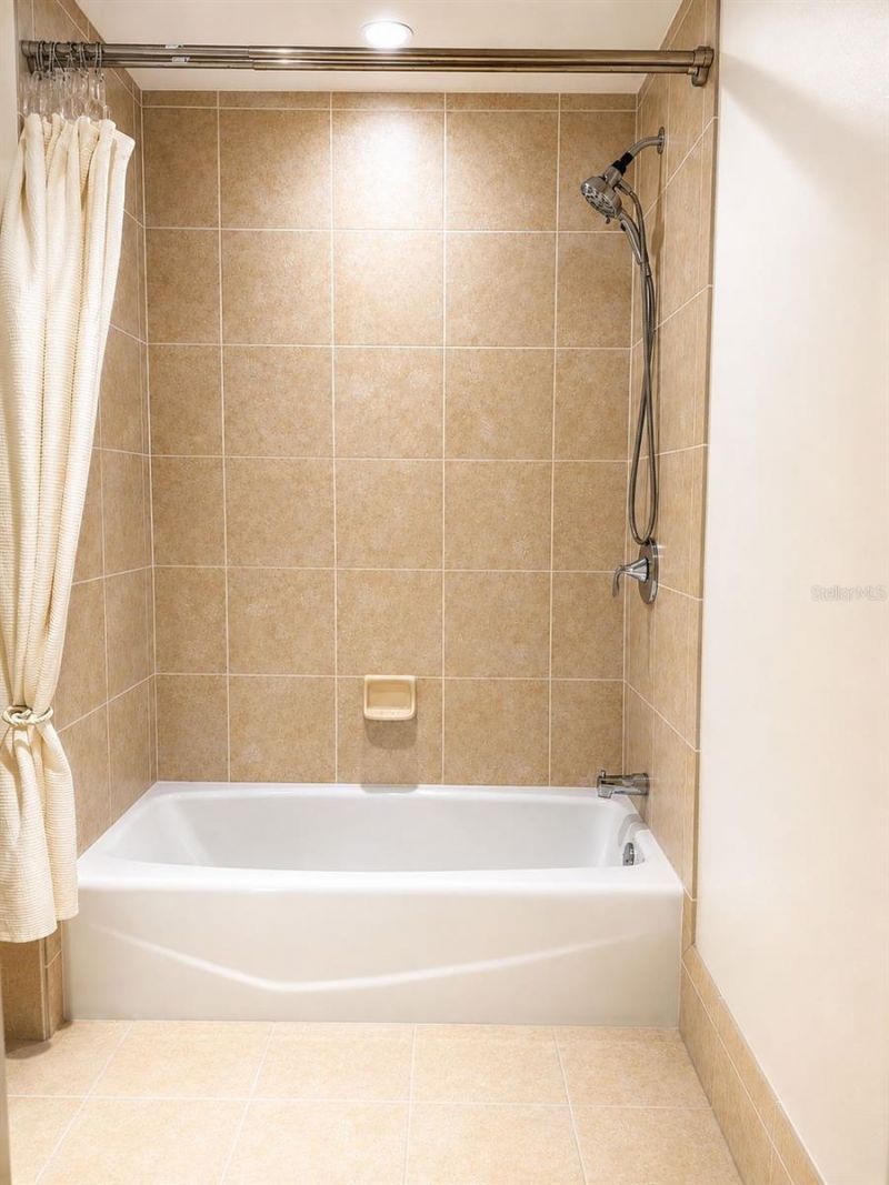 331 Cleveland Street, Unit 303, Clearwater, FL 33755 Photo