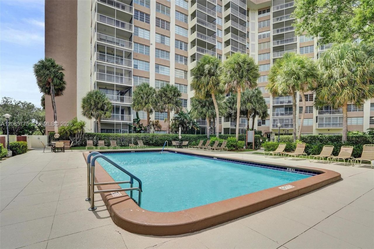 10777 W Sample Rd , Unit 718, Coral Springs, FL 33065 Photo