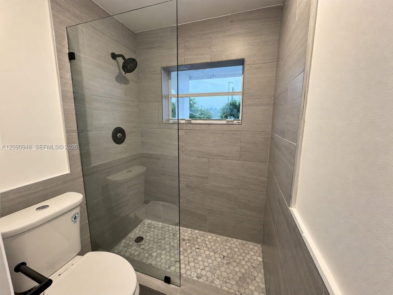 3301 NW 13th Terr, Miami, FL 33125 Photo