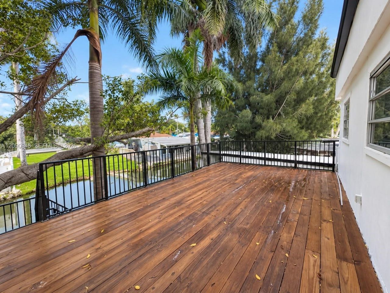 3301 NW 13th Terr, Miami, FL 33125 Photo