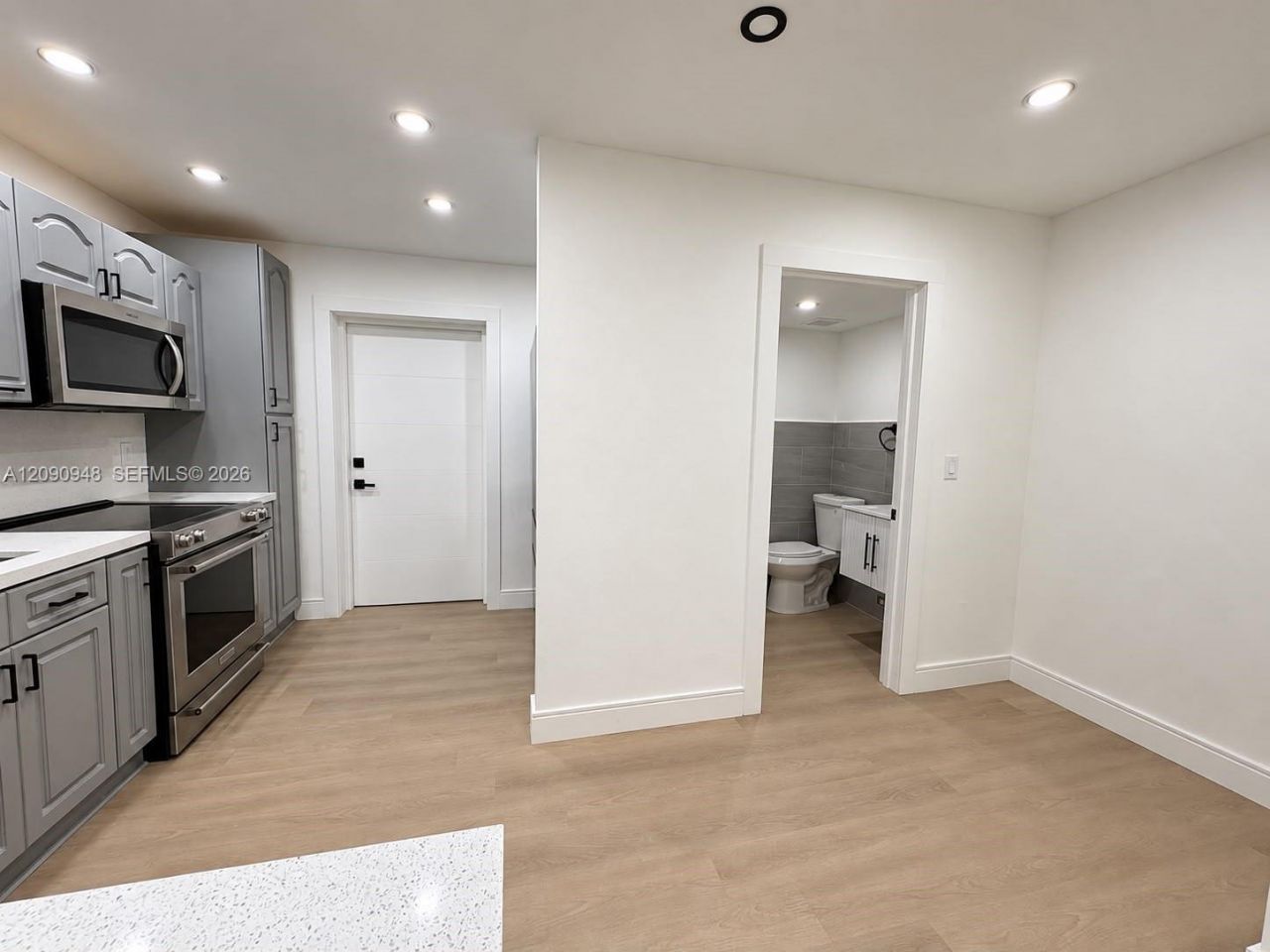 3301 NW 13th Terr, Miami, FL 33125 Photo