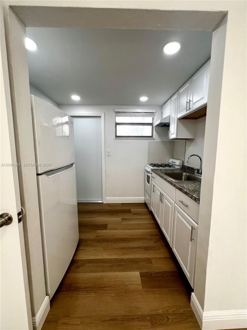 1040 Jefferson Ave, Unit 5, Miami Beach, FL 33139 Photo