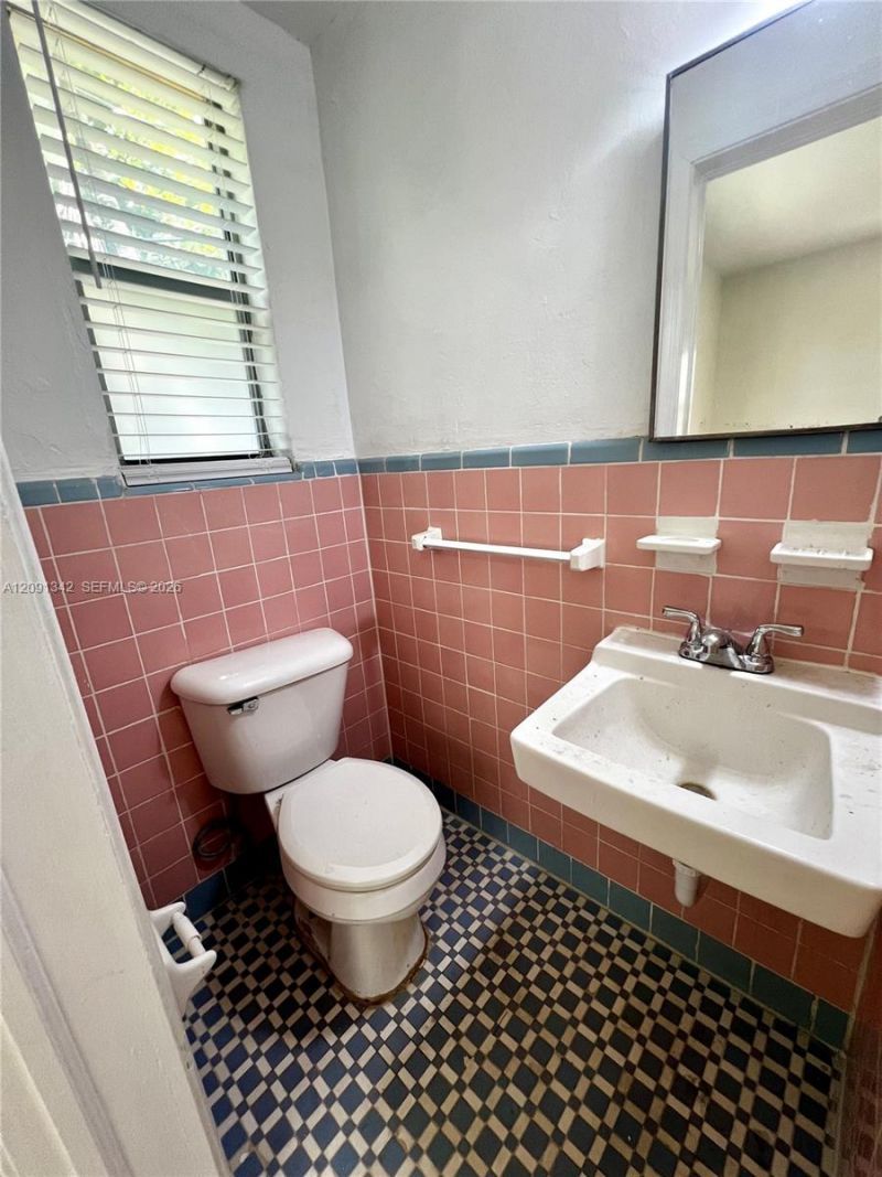 1040 Jefferson Ave, Unit 5, Miami Beach, FL 33139 Photo