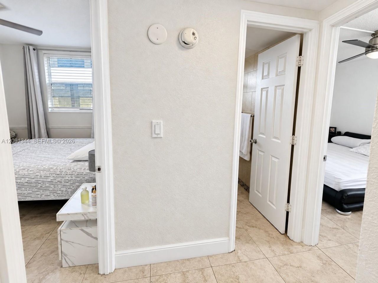 4550 NW 9th St, Unit 901E, Miami, FL 33126 Photo