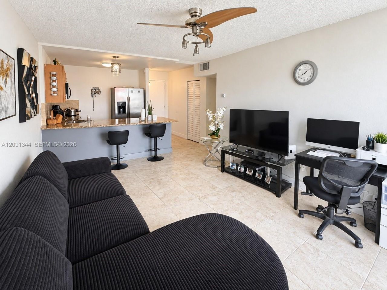 4550 NW 9th St, Unit 901E, Miami, FL 33126 Photo