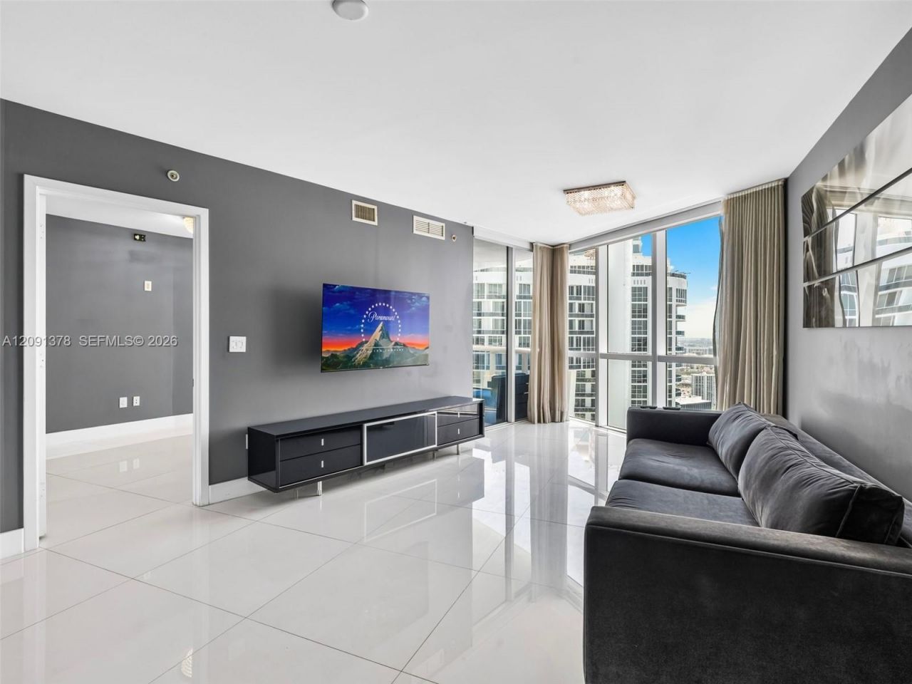 18201 Collins Ave, Unit 5303, Sunny Isles Beach, FL 33160 Photo