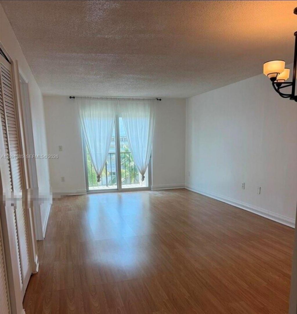 1150 Collins Ave, Unit 404, Miami Beach, FL 33139 Photo