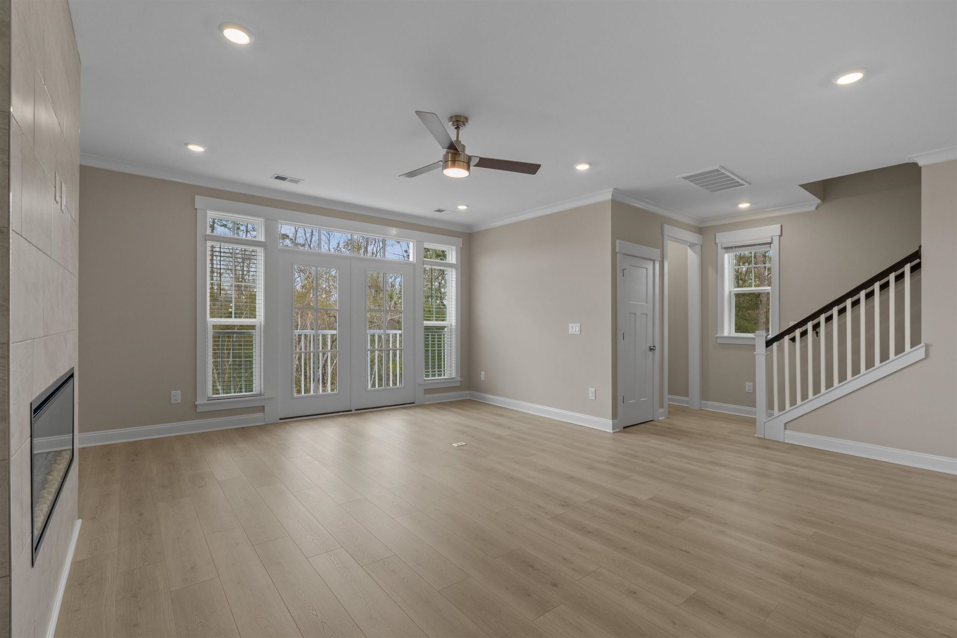 8563 Sashay Ct. Photo 5