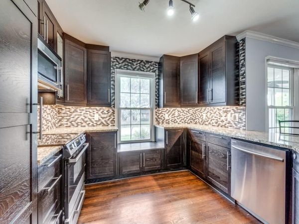 9520 Ash Creek Drive , Dallas, TX 75228