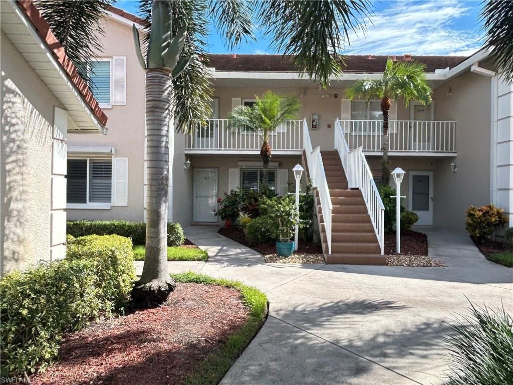 6780 Dennis Cir, Unit M103, Naples, FL 34104 Photo