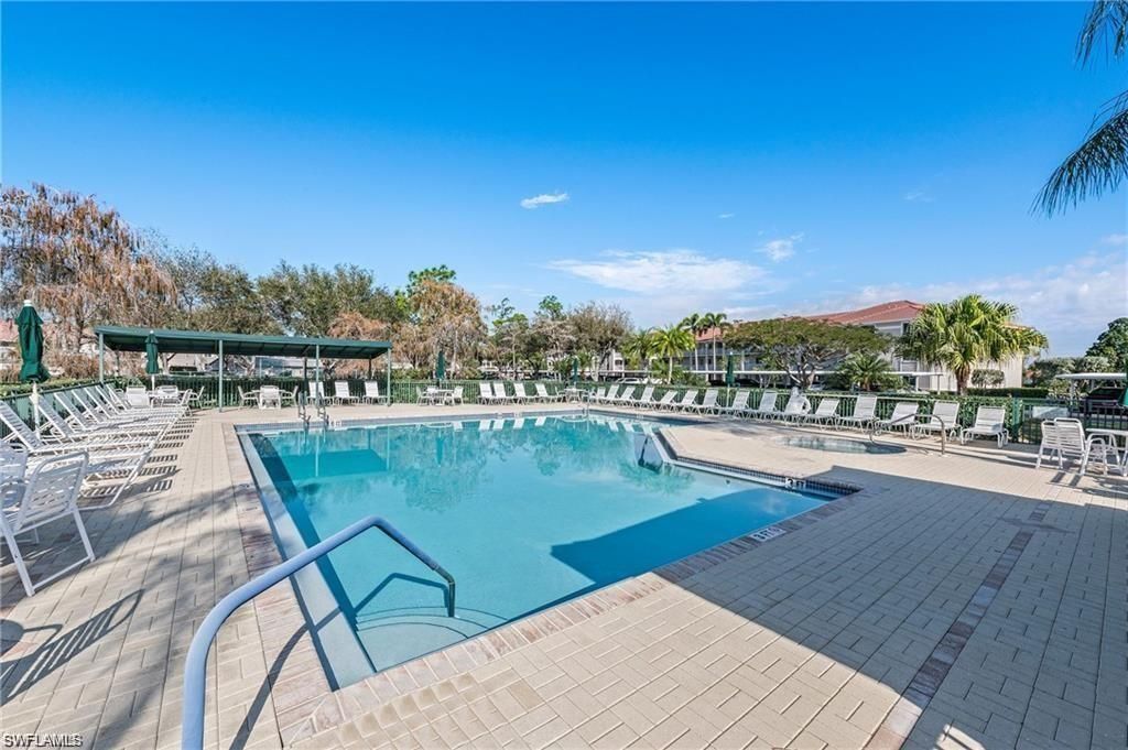 6780 Dennis Cir, Unit M103, Naples, FL 34104 Photo