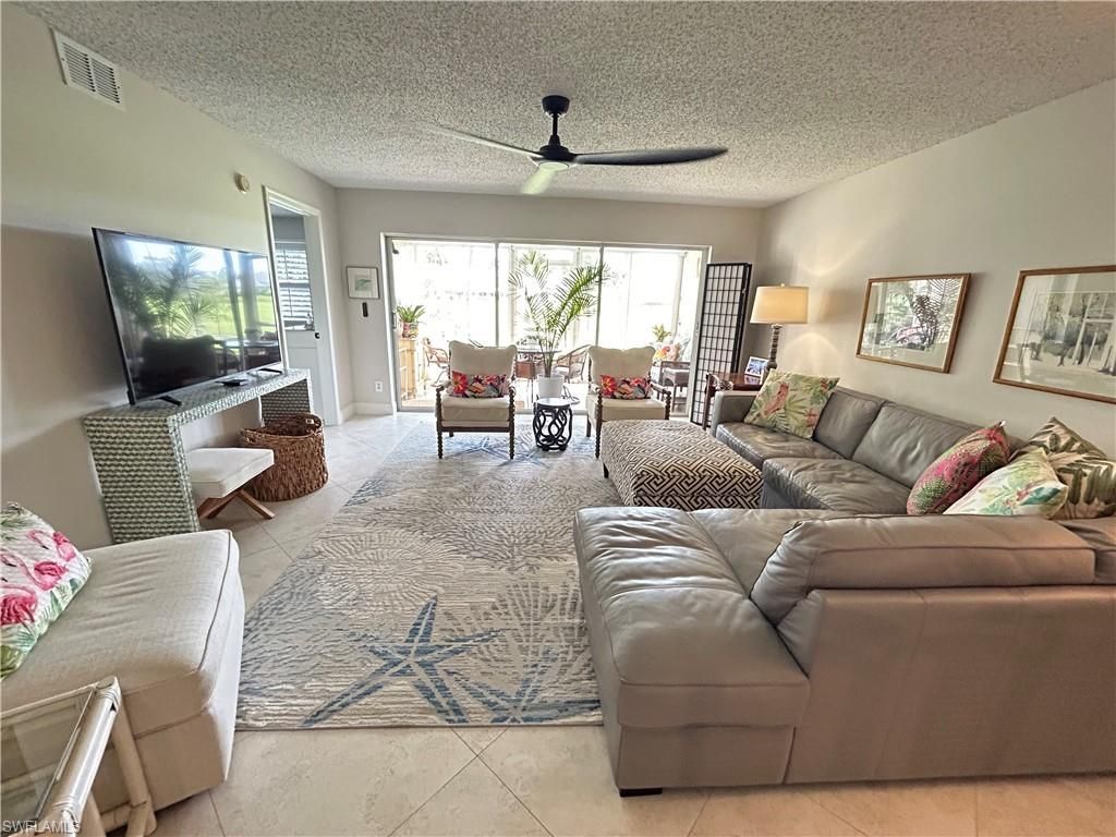 6780 Dennis Cir, Unit M103, Naples, FL 34104 Photo