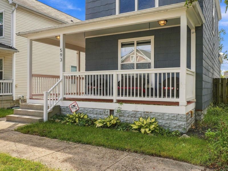 593 Reinhard Avenue, Columbus, OH 43206 Photo 2
