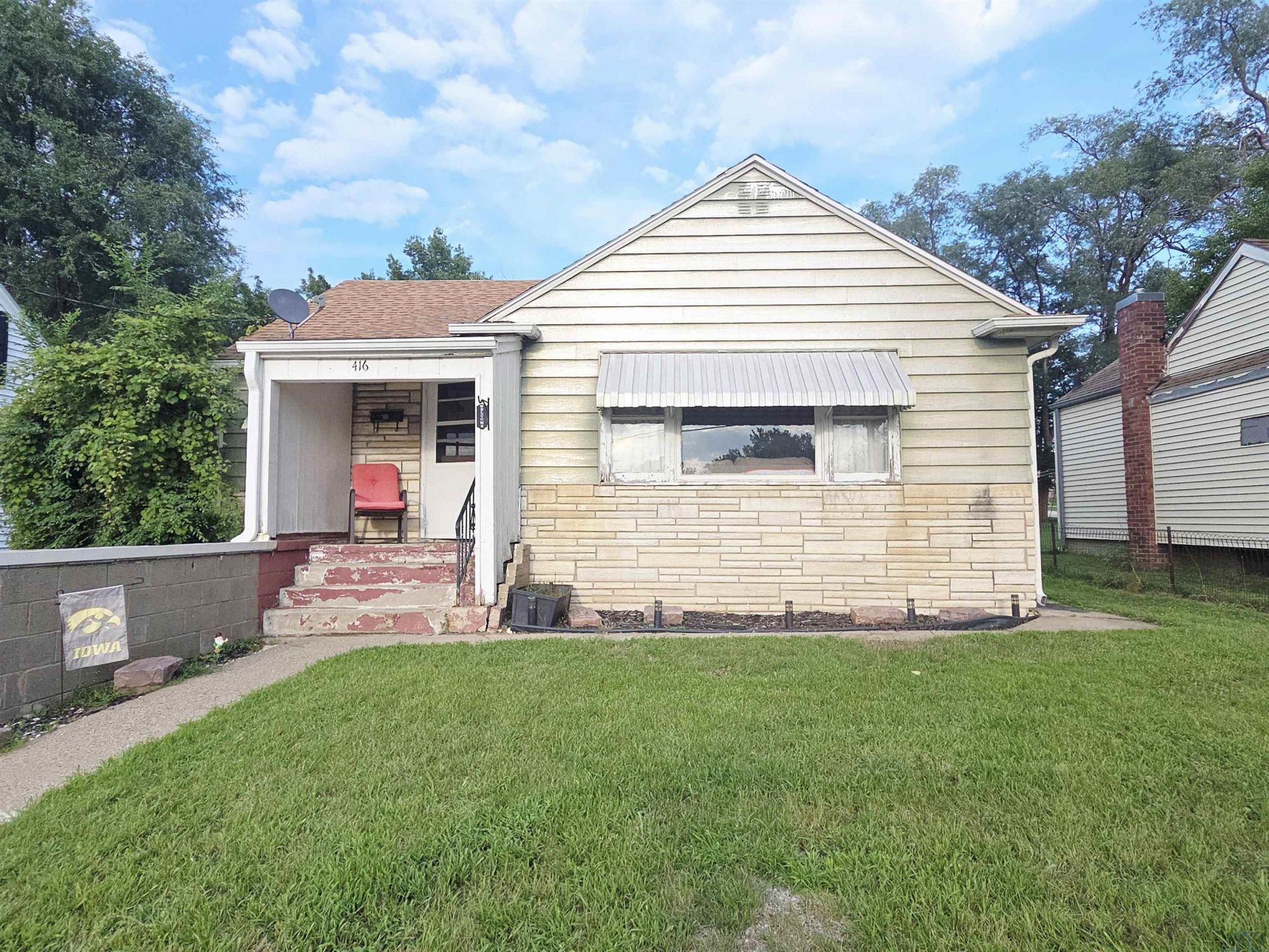 416 S Irene St Sioux City, IA 51106