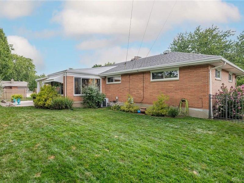 829 Lovetta Drive, Kettering, OH 45429 Photo 41
